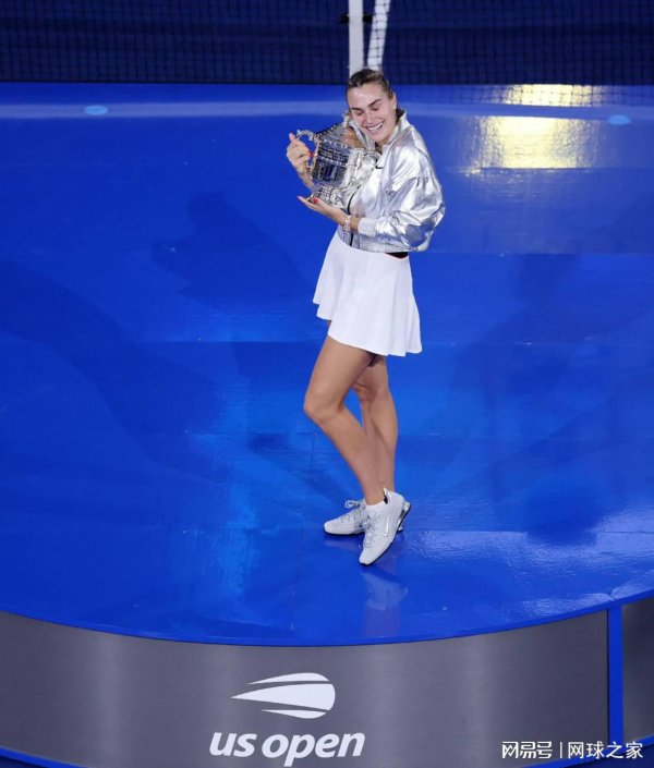 贝思盈配资 萨巴夺冠含泪告慰在天上的父亲，药娃炮轰女单决赛关闭顶棚的决定